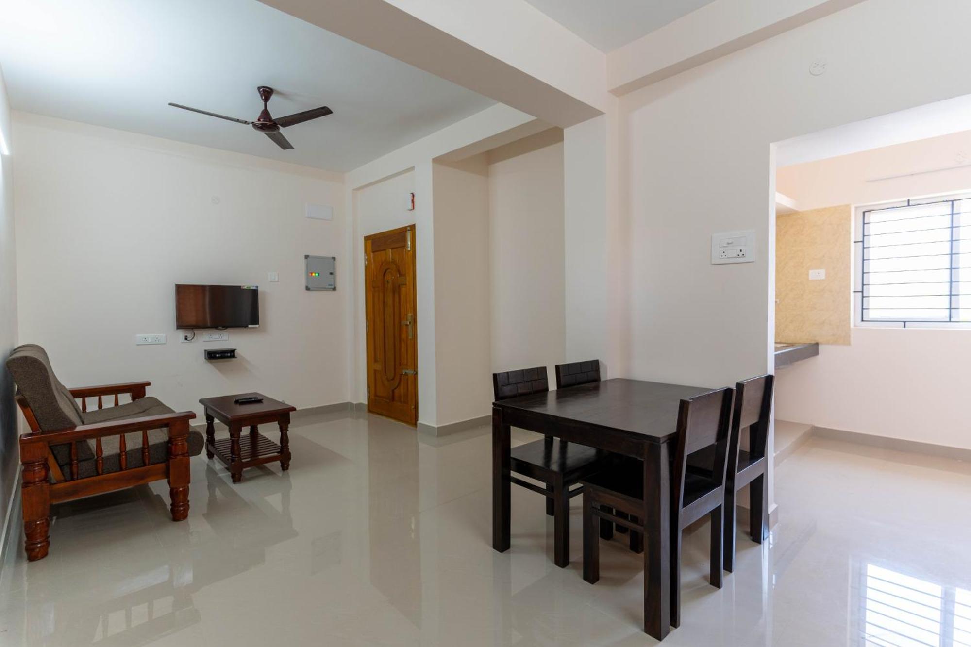 Aishwaryam Service Apartment Chennai Exterior photo